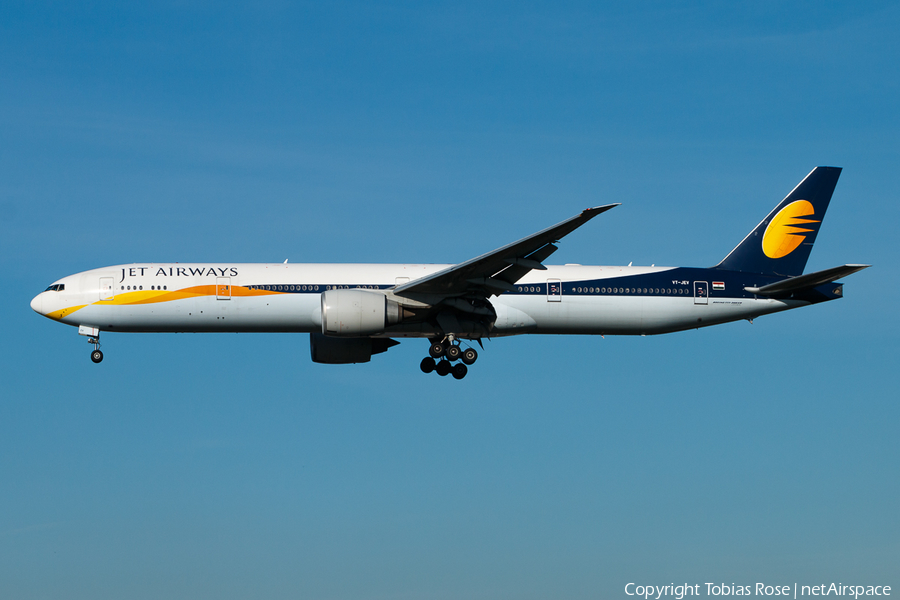 Jet Airways Boeing 777-35R(ER) (VT-JEV) | Photo 301703