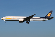 Jet Airways Boeing 777-35R(ER) (VT-JEW) at  Amsterdam - Schiphol, Netherlands