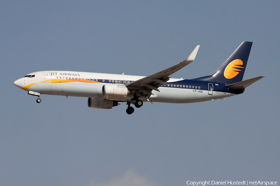 Jet Airways Boeing 737-83N (VT-JGE) | Photo 530103