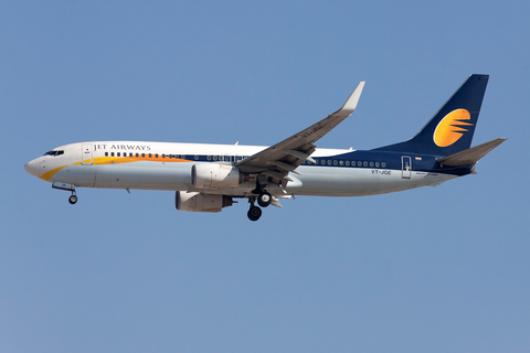 Jet Airways Boeing 737-83N (VT-JGE) at  Dubai - International, United Arab Emirates