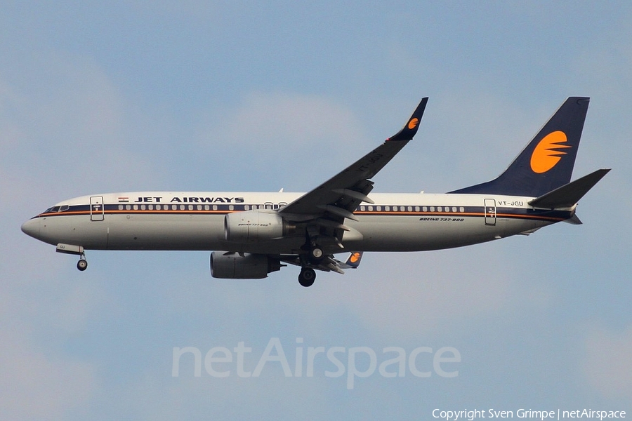 Jet Airways Boeing 737-85R (VT-JGU) | Photo 11702