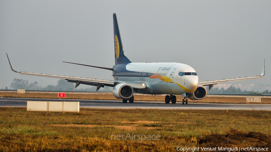 Jet Airways Boeing 737-85R (VT-JGU) | Photo 219888