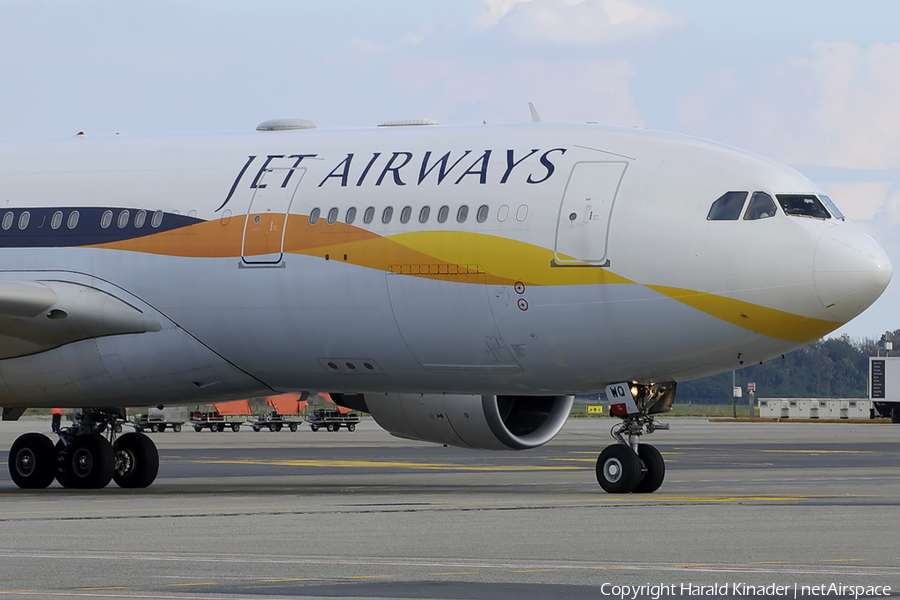 Jet Airways Airbus A330-202 (VT-JWQ) | Photo 312343