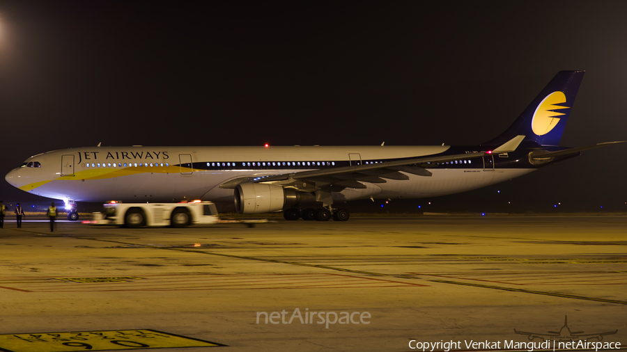 Jet Airways Airbus A330-302 (VT-JWR) | Photo 209254