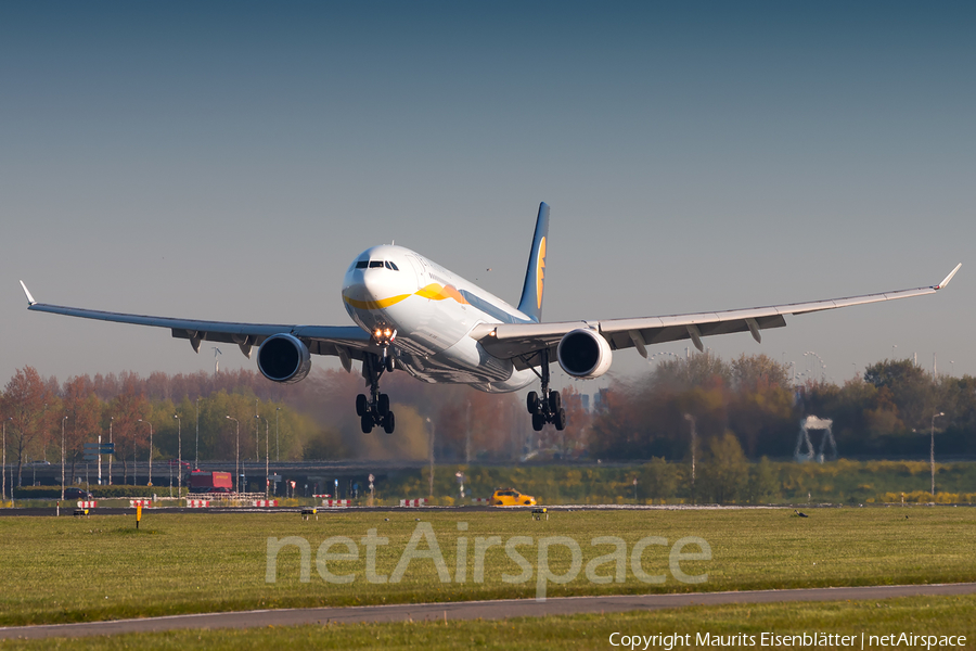 Jet Airways Airbus A330-302E (VT-JWT) | Photo 112874