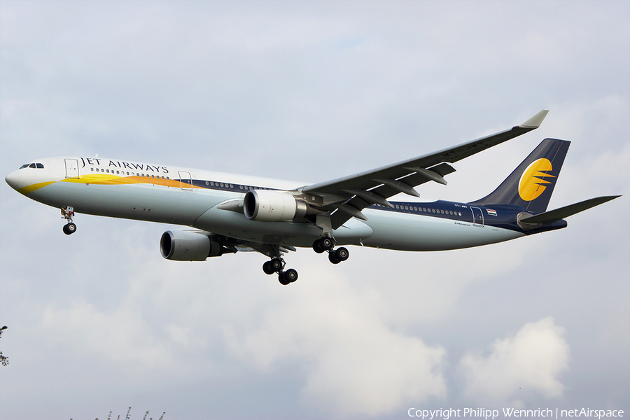 Jet Airways Airbus A330-302E (VT-JWT) | Photo 117832