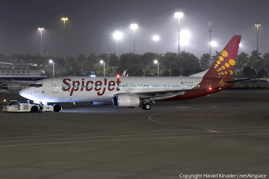 SpiceJet Boeing 737-86N (VT-SGE) | Photo 293937