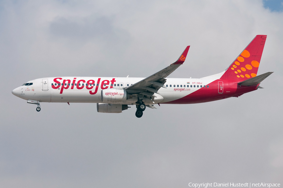 SpiceJet Boeing 737-86J (VT-SGJ) | Photo 618904