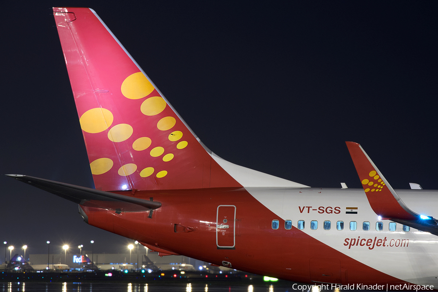 SpiceJet Boeing 737-8Q8 (VT-SGS) | Photo 305171