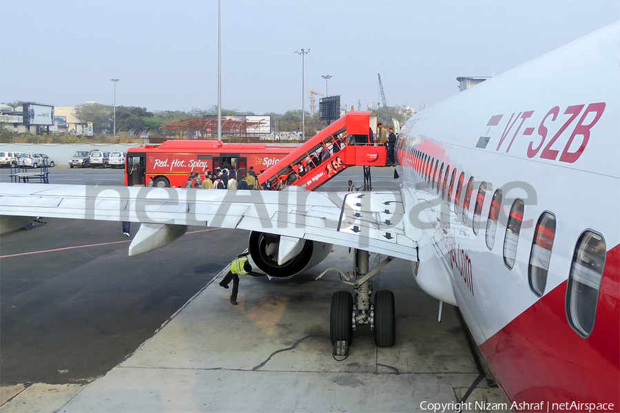 SpiceJet Boeing 737-8GJ (VT-SZB) | Photo 106957