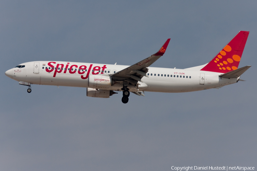 SpiceJet Boeing 737-8GJ (VT-SZK) | Photo 416412