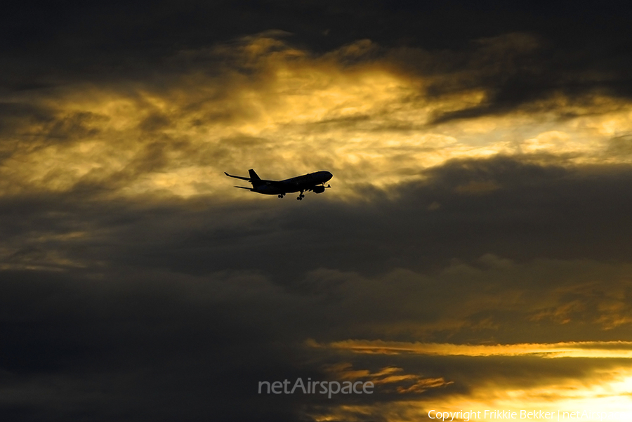 Kingfisher Airlines Airbus A330-223 (VT-VJP) | Photo 25343
