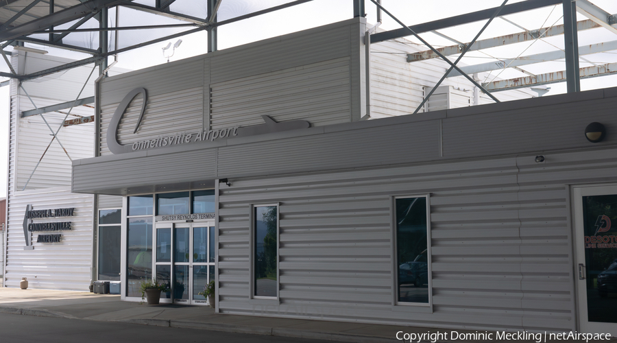 Aviation photo 588230