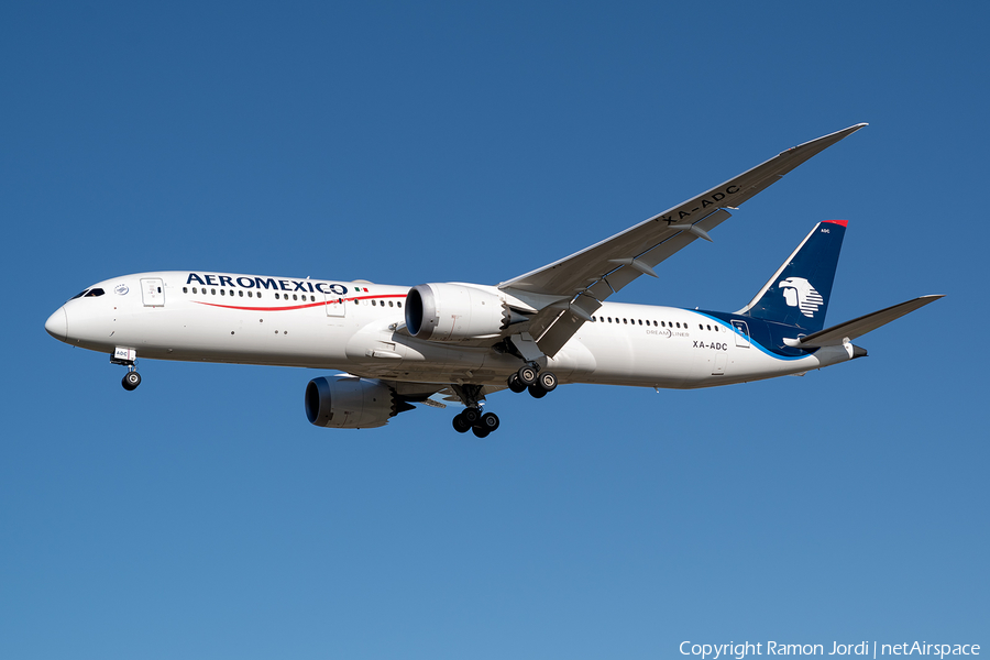 AeroMexico Boeing 787-9 Dreamliner (XA-ADC) | Photo 364411