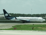 AeroMexico Boeing 737-852 (XA-AMA) at  Orlando - International (McCoy), United States