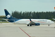AeroMexico Boeing 737-852 (XA-AMA) at  Miami - International, United States