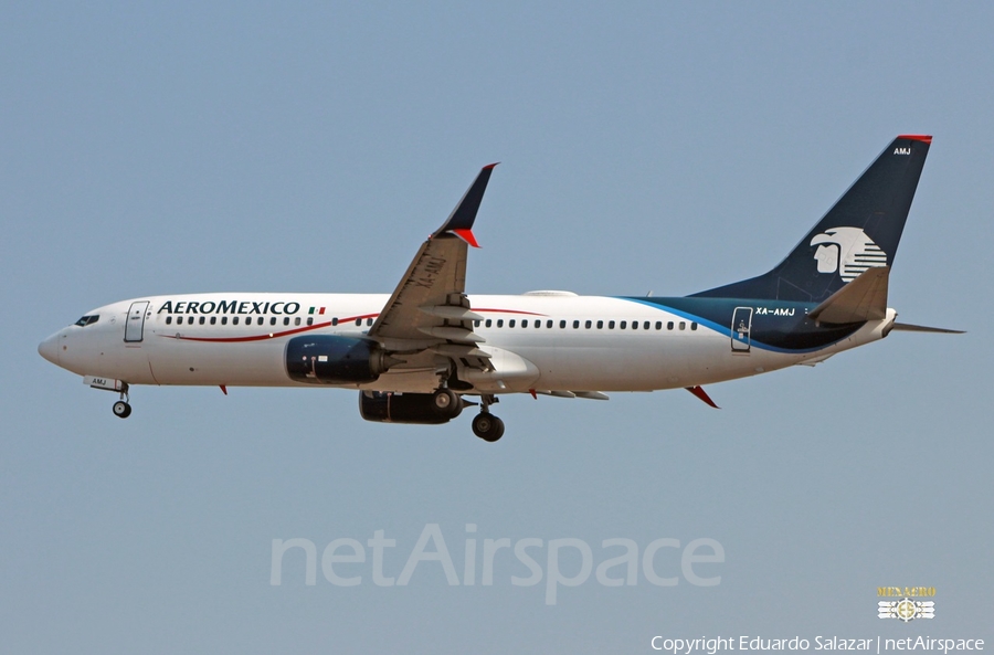 AeroMexico Boeing 737-852 (XA-AMJ) | Photo 524014