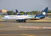 AeroMexico Boeing 737-852 (XA-AMK) at  Mexico City - Lic. Benito Juarez International, Mexico