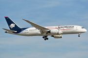 AeroMexico Boeing 787-8 Dreamliner (XA-AMX) at  Sao Paulo - Guarulhos - Andre Franco Montoro (Cumbica), Brazil