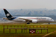 AeroMexico Boeing 787-8 Dreamliner (XA-AMX) at  Sao Paulo - Guarulhos - Andre Franco Montoro (Cumbica), Brazil