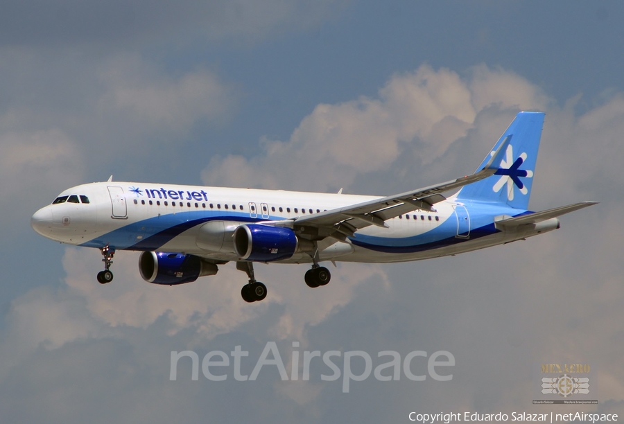 Interjet Airbus A320-214 (XA-CRM) | Photo 318545