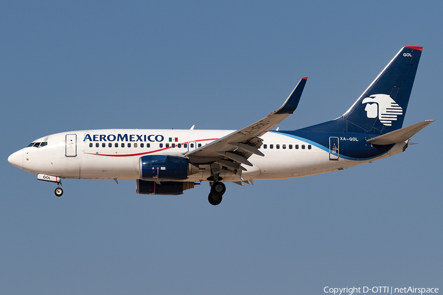 AeroMexico Boeing 737-752 (XA-GOL) | Photo 198056