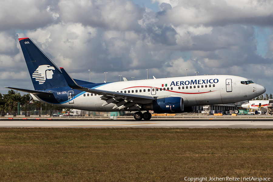 AeroMexico Boeing 737-752 (XA-GOL) | Photo 221553