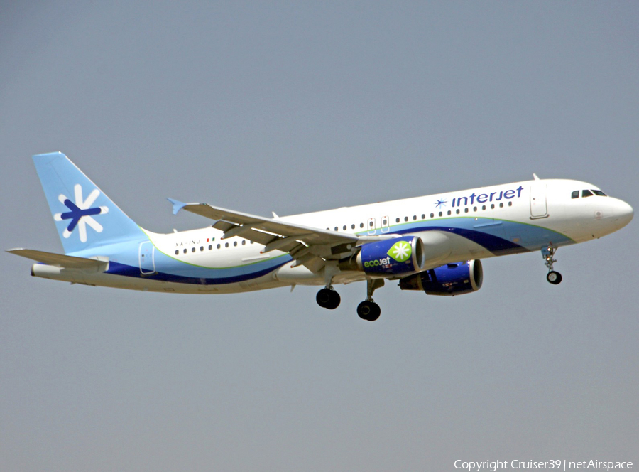 Interjet Airbus A320-214 (XA-INJ) | Photo 261291