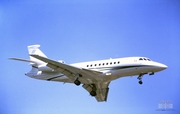 AveMex Dassault Falcon 2000 (XA-MAV) at  Mexico City - Lic. Benito Juarez International, Mexico