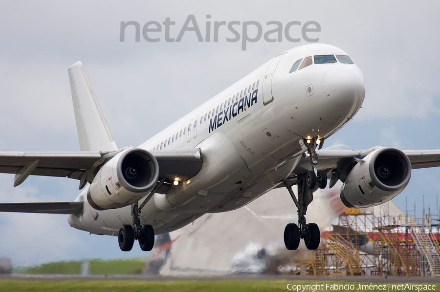 Mexicana Airbus A320-231 (XA-MXX) | Photo 11447