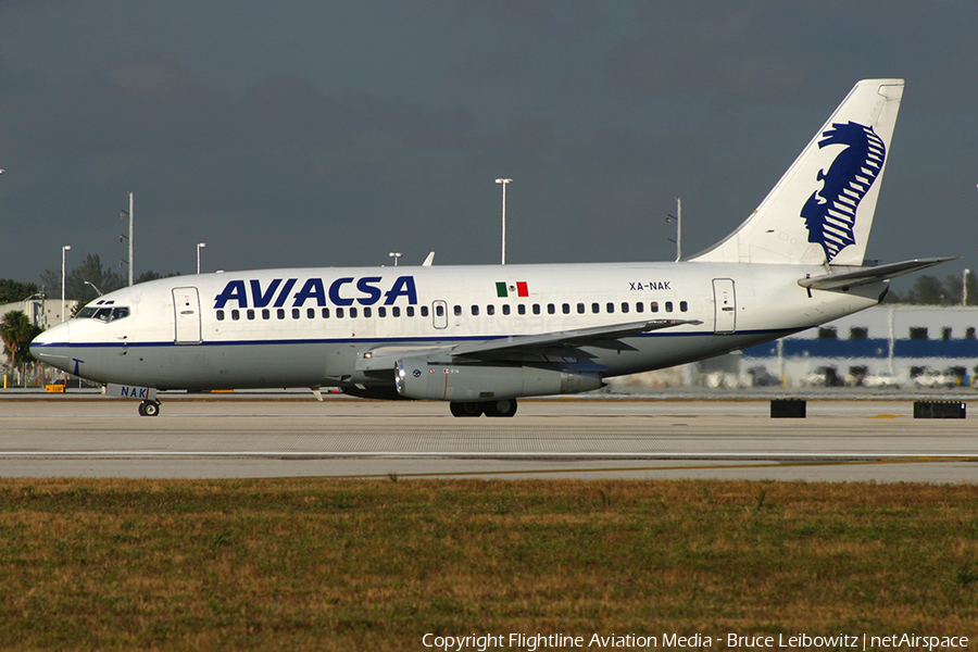AVIACSA Boeing 737-219(Adv) (XA-NAK) | Photo 82016
