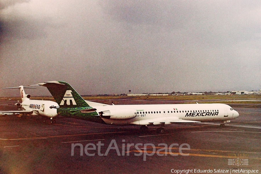 Mexicana Fokker 100 (XA-SGT) | Photo 279688