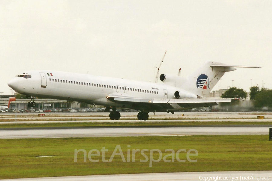 Aeromar Boeing 727-225(Adv) (XA-TCX) | Photo 426293