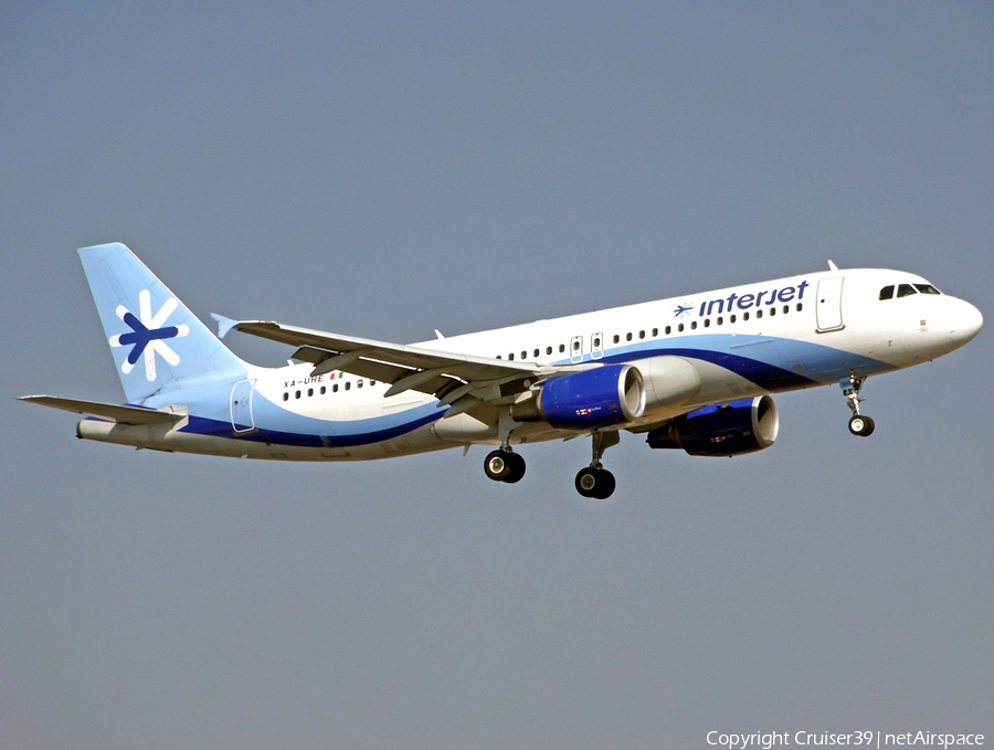 Interjet Airbus A320-214 (XA-UHE) | Photo 260073