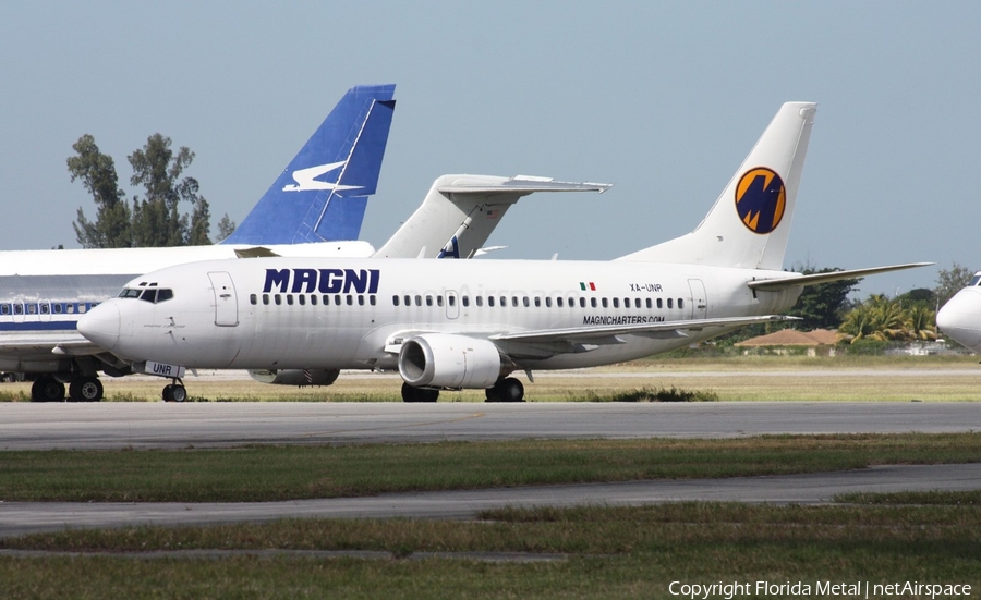 Magnicharters Boeing 737-322 (XA-UNR) | Photo 307142