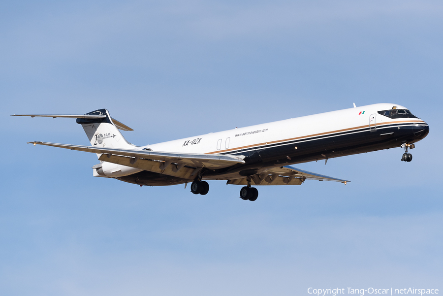 Aeronaves TSM McDonnell Douglas MD-83(SF) (XA-UZX) | Photo 519261