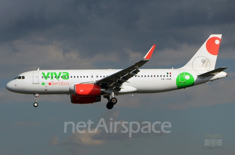 VivaAerobus Airbus A320-232 (XA-VAK) at  Mexico City - Lic. Benito Juarez International, Mexico