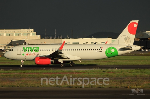 VivaAerobus Airbus A320-232 (XA-VAK) at  Mexico City - Lic. Benito Juarez International, Mexico