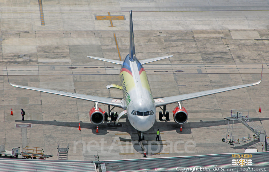 VivaAerobus Airbus A320-232 (XA-VAO) | Photo 664583