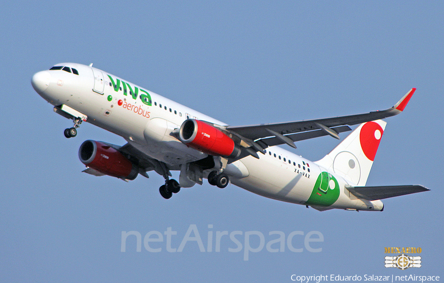 VivaAerobus Airbus A320-232 (XA-VAX) | Photo 681324