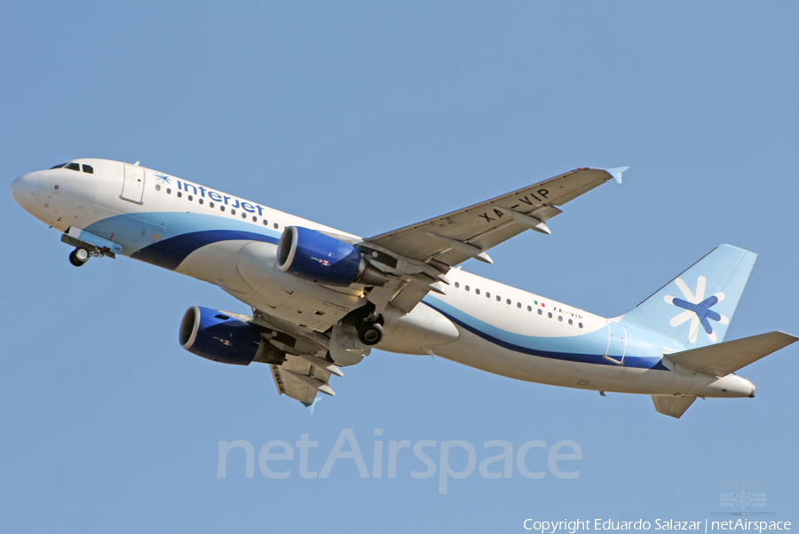 Interjet Airbus A320-214 (XA-VIP) | Photo 429873