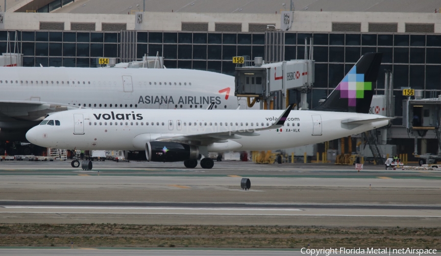 Volaris Airbus A320-233 (XA-VLK) | Photo 408498