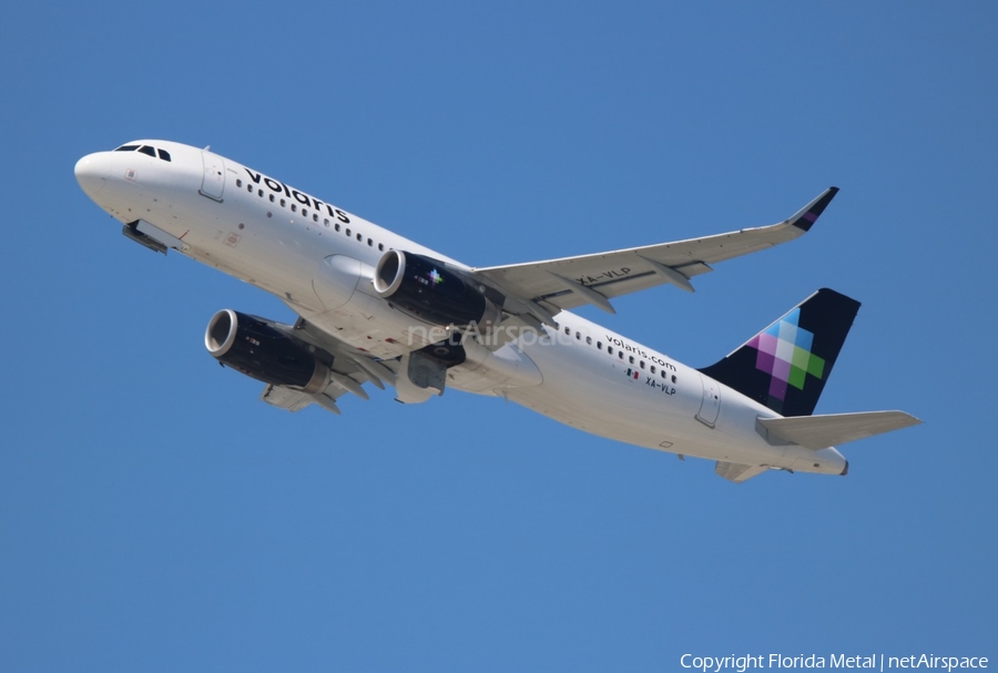 Volaris Airbus A320-233 (XA-VLP) | Photo 324953