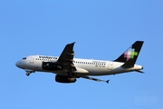 Volaris Airbus A319-133 (XA-VOB) at  Mexico City - Lic. Benito Juarez International, Mexico