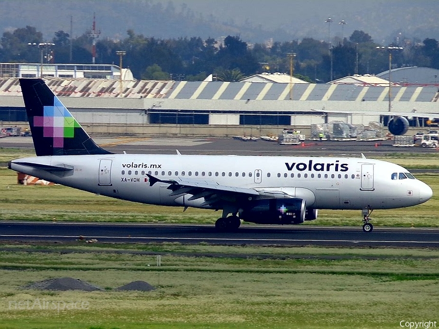 Volaris Airbus A319-133 (XA-VOH) | Photo 216774