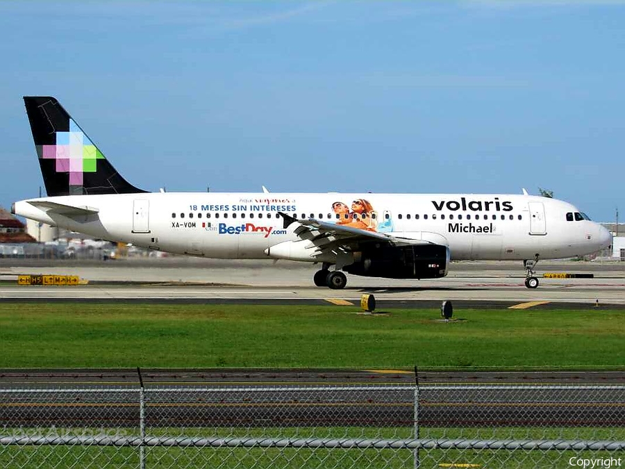 Volaris Airbus A320-233 (XA-VOM) | Photo 208044