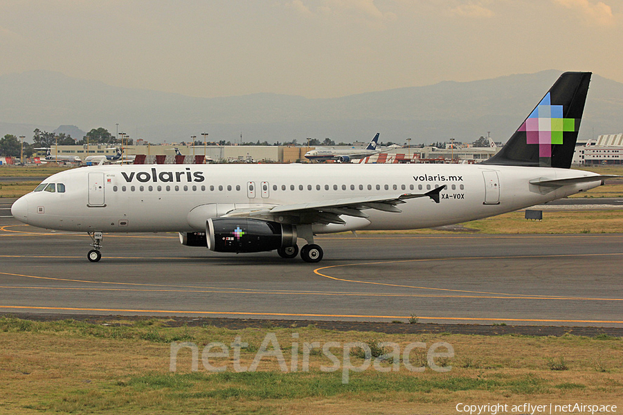 Volaris Airbus A320-233 (XA-VOX) | Photo 399061