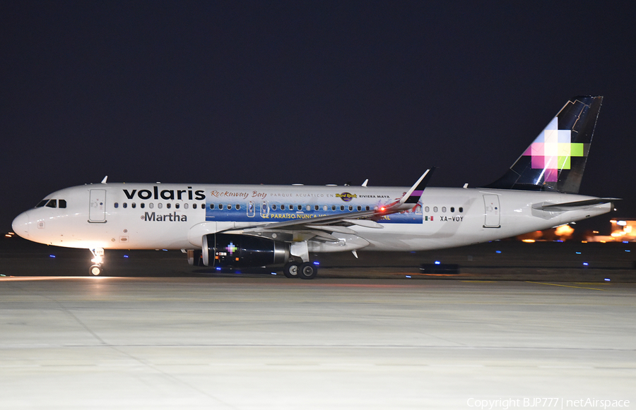 Volaris Airbus A320-233 (XA-VOY) | Photo 384418