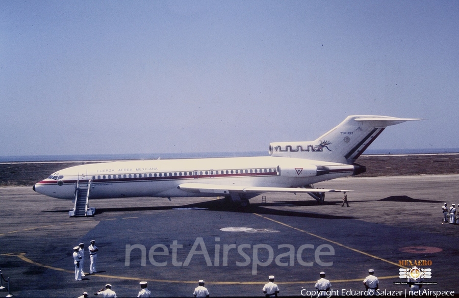 Mexican Air Force (Fuerza Aerea Mexicana) Boeing 727-51 (XC-UJA) | Photo 250876