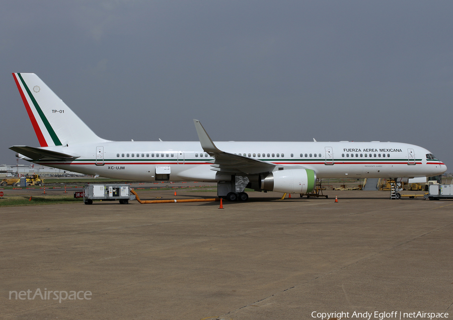 Mexican Air Force (Fuerza Aerea Mexicana) Boeing 757-225 (TP-01) | Photo 193090